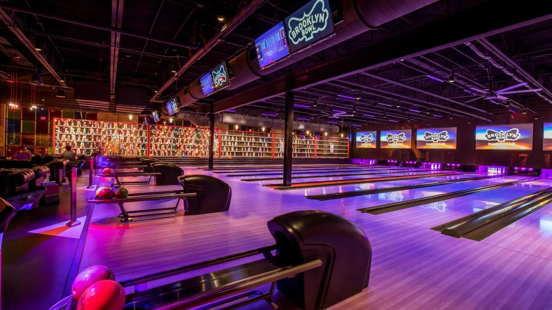 Huge Home Walkable To Award Winning Bars And Restaurants Less Than 1 Mile To Downtown Nashville United States